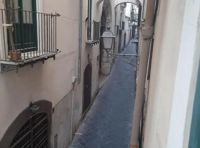 Oda ve Kahvaltı Le Ginestre In Centro 3*