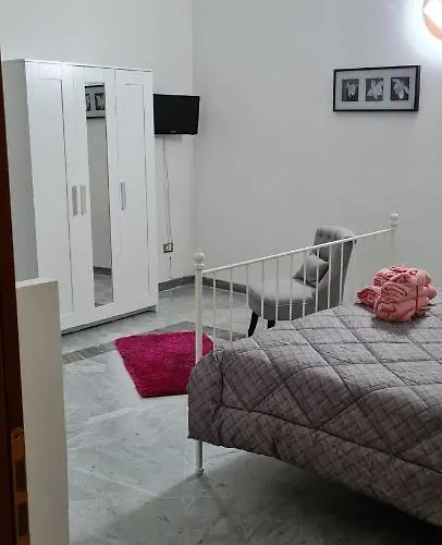 Le Ginestre In Centro Oda ve Kahvaltı