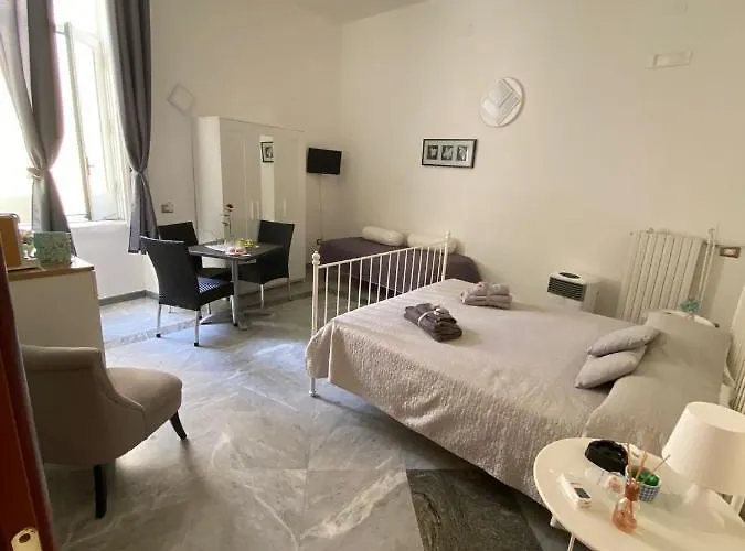 Le Ginestre In Centro 3*