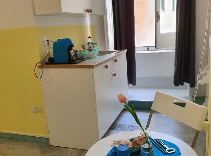 Le Ginestre In Centro Oda ve Kahvaltı Salerno