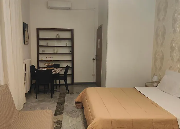 Le Ginestre In Centro Oda ve Kahvaltı Salerno