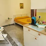Le Ginestre In Centro Bed & Breakfast Salerno