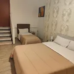 Bed & Breakfast Le Ginestre In Centro