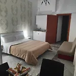 Bed & Breakfast Le Ginestre In Centro 3*