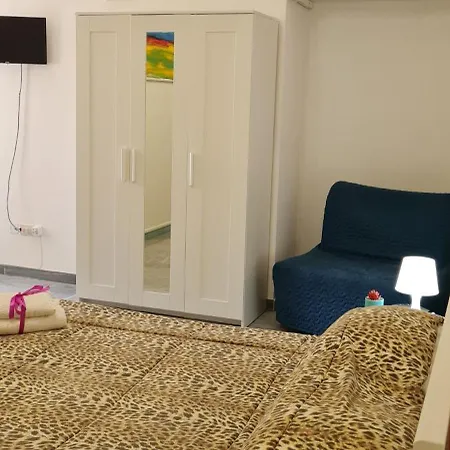 Le Ginestre In Centro Bed and breakfast 3*