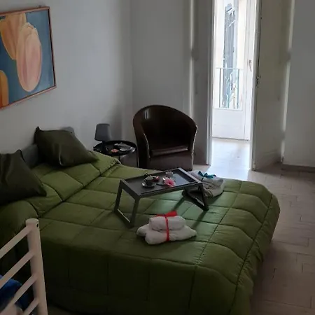 Le Ginestre In Centro Bed & Breakfast