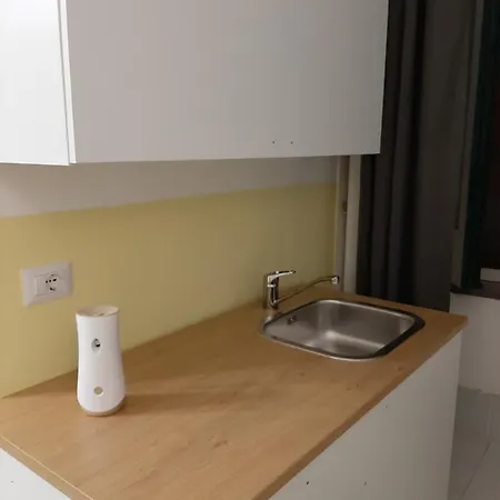 Bed and breakfast Le Ginestre In Centro Salerno