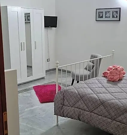 Le Ginestre In Centro 3* Салерно